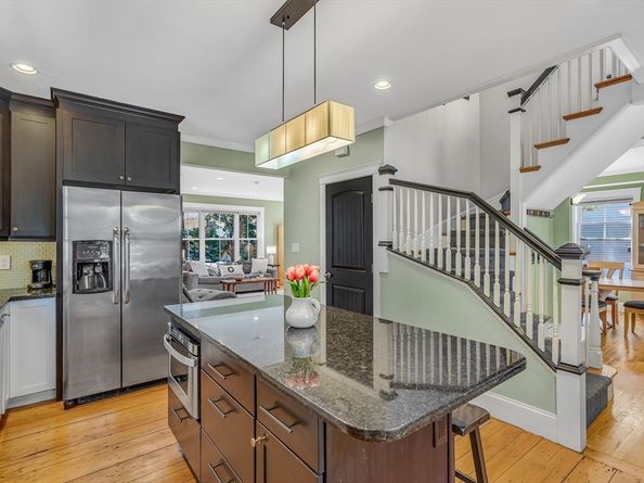 15 Edinboro Terrace, Newton MA 02460