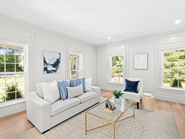 15 Turkey Hill Lane, Hingham MA 02043