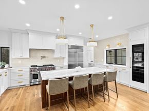 38 Old Shipyard Ln, Hanover MA 02339
