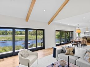 38 Old Shipyard Ln, Hanover MA 02339
