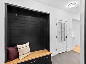38 Old Shipyard Ln, Hanover MA 02339