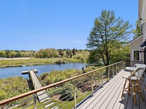 38 Old Shipyard Ln, Hanover MA 02339