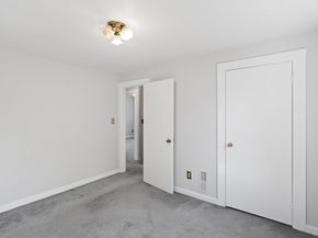 8 Fort Ln 8, Dedham MA 02026