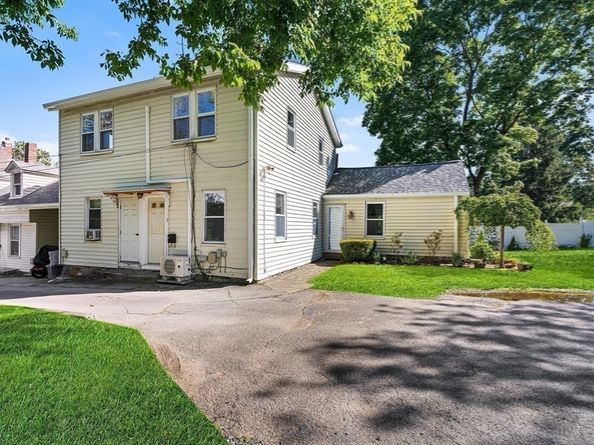 8 Fort Ln 8, Dedham MA 02026