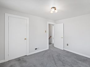 8 Fort Ln 8, Dedham MA 02026
