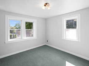 8 Fort Ln 8, Dedham MA 02026