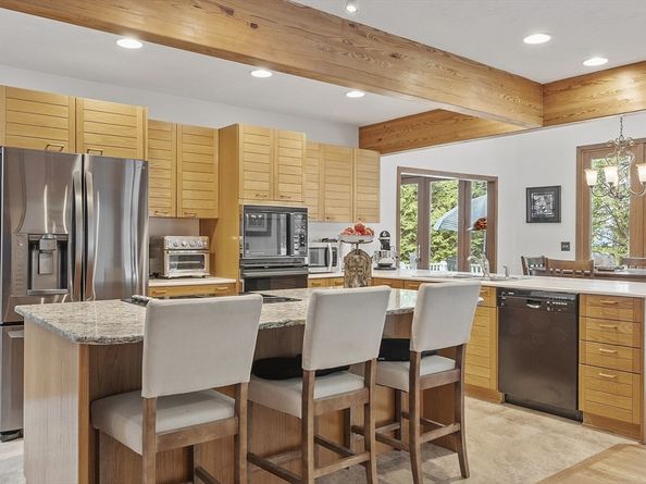22 Kettle Hole Road, Bolton MA 01740