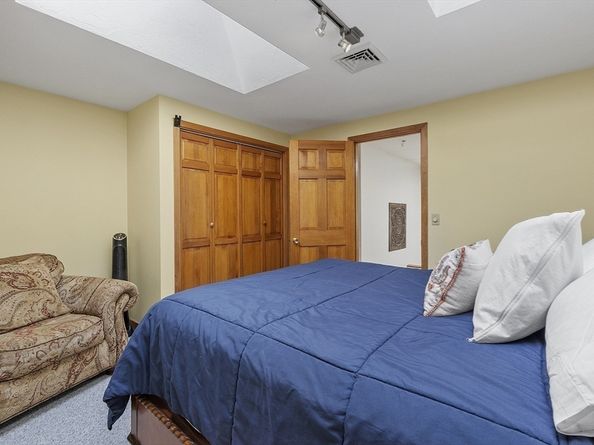 22 Kettle Hole Road, Bolton MA 01740