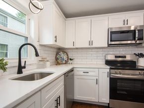 19 Hawthorne, Brockton MA 02301
