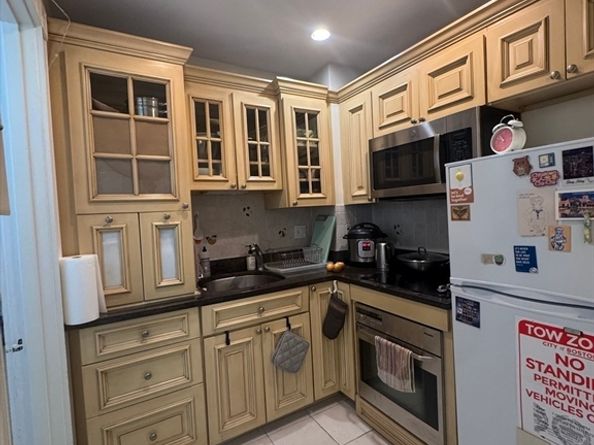 21 Beacon St 5D, Boston MA 02108