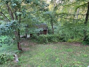 221 Pierce Road, West Brookfield MA 01585