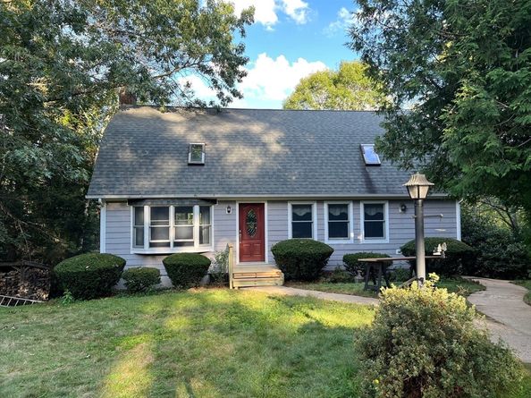 221 Pierce Road, West Brookfield MA 01585