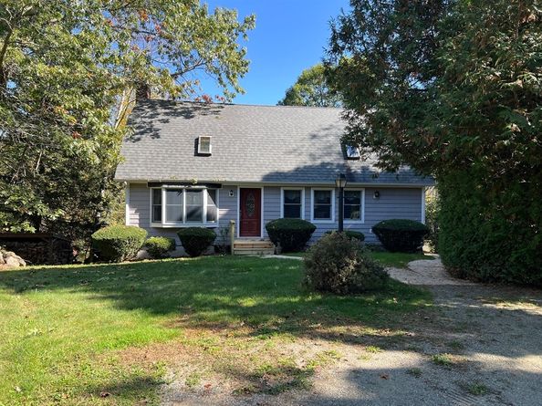 221 Pierce Road, West Brookfield MA 01585
