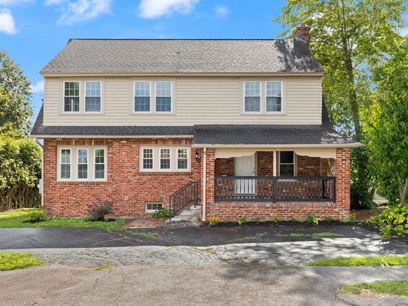 129A &B Maple Ave, Shrewsbury MA 01545