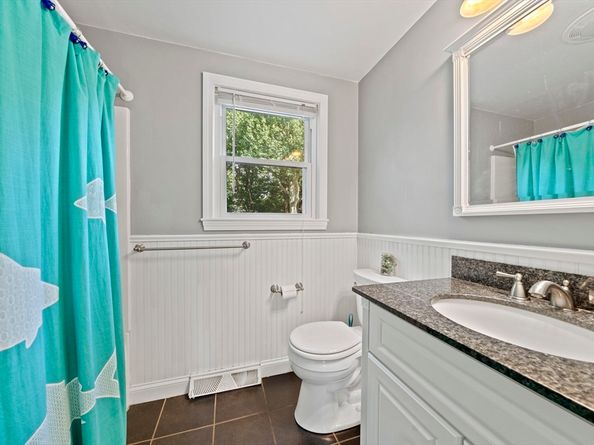 11 Liberty Road, Marshfield MA 02050