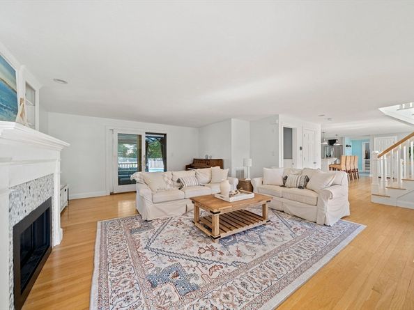 11 Liberty Road, Marshfield MA 02050
