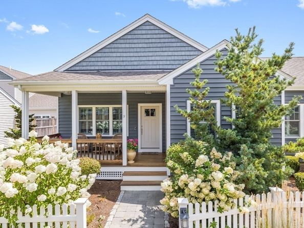 9 Dorset Lane 9, Plymouth MA 02360