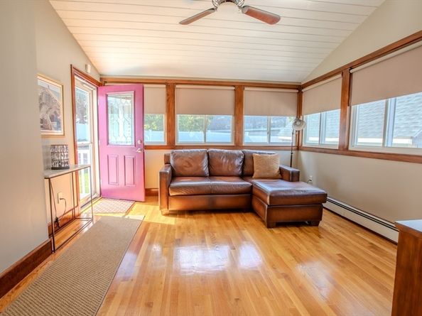 3 Norman Rd, Saugus MA 01906
