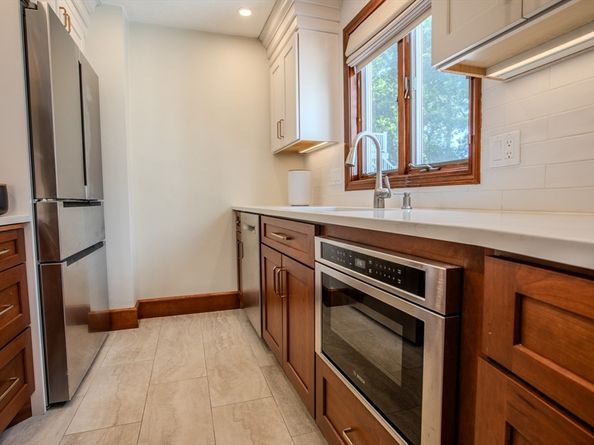 3 Norman Rd, Saugus MA 01906