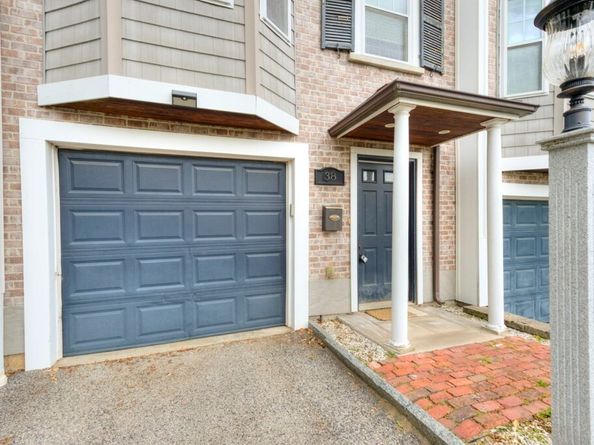 38 Johnson St 38, Worcester MA 01604