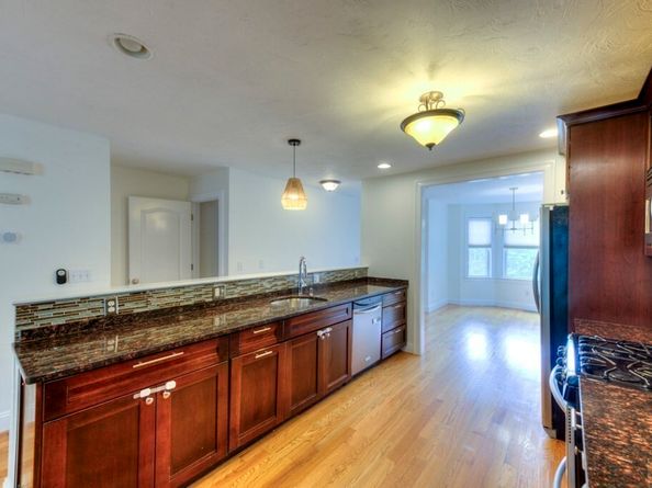 38 Johnson St 38, Worcester MA 01604