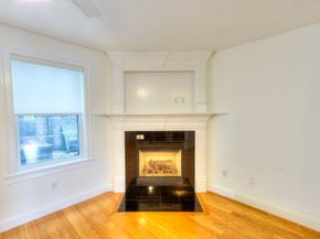 38 Johnson St 38, Worcester MA 01604