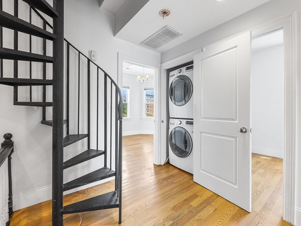 42 Vinton St 3, Boston MA 02127