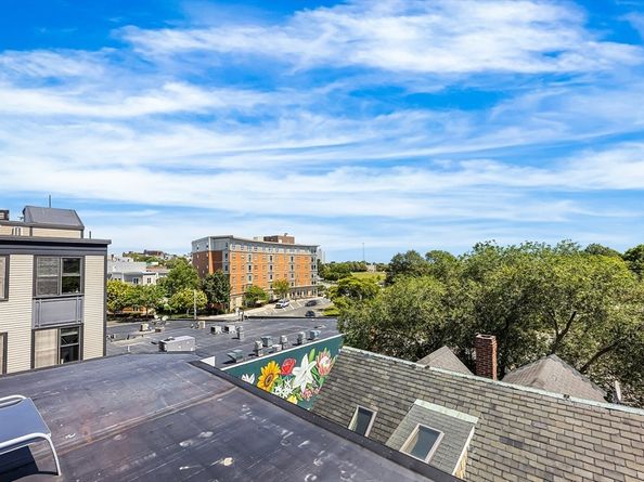42 Vinton St 3, Boston MA 02127