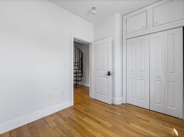 42 Vinton St 3, Boston MA 02127