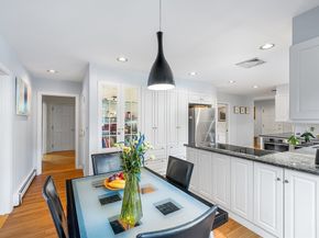 20 Olde Colony Dr, Shrewsbury MA 01545