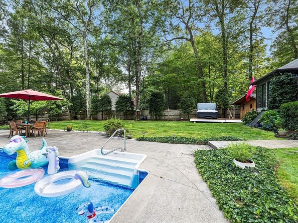 20 Olde Colony Dr, Shrewsbury MA 01545