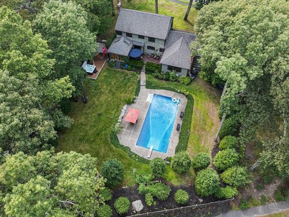 20 Olde Colony Dr, Shrewsbury MA 01545