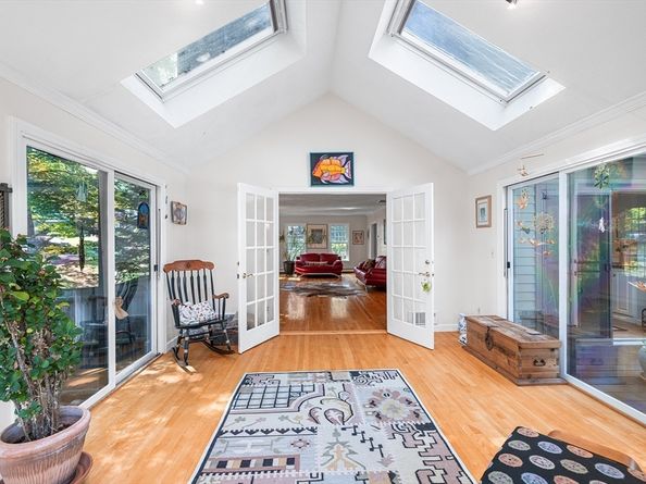 20 Olde Colony Dr, Shrewsbury MA 01545