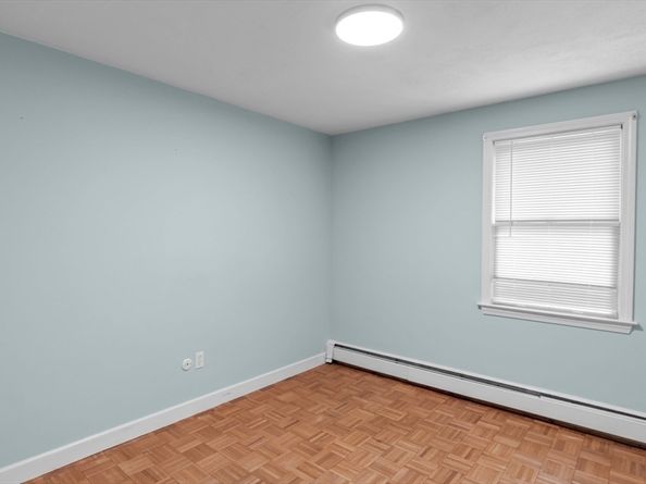 19 Maplecrest Drive, Southborough MA 01772