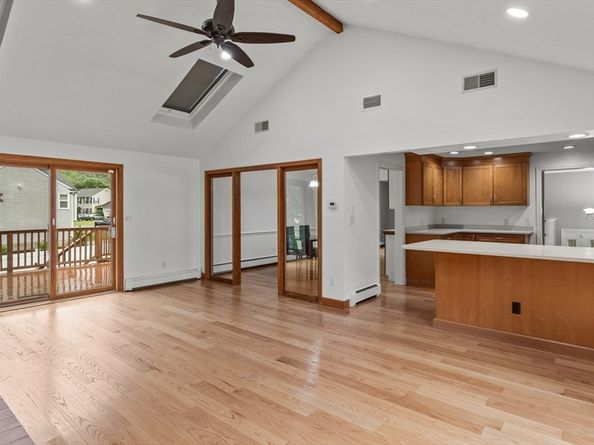 19 Maplecrest Drive, Southborough MA 01772