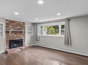 19 Maplecrest Drive, Southborough MA 01772