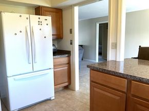 2 Crestview Dr 52, Spencer MA 01562