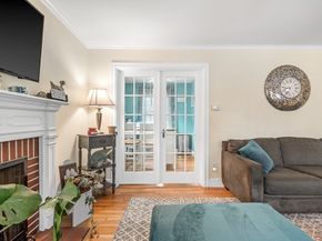 7 Longworth Rd, Worcester MA 01602