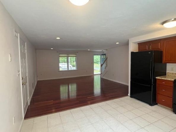 11 1/2 Carroll Rd. B, Grafton MA 01536