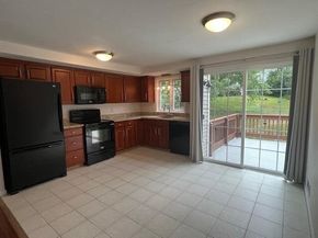11 1/2 Carroll Rd. B, Grafton MA 01536