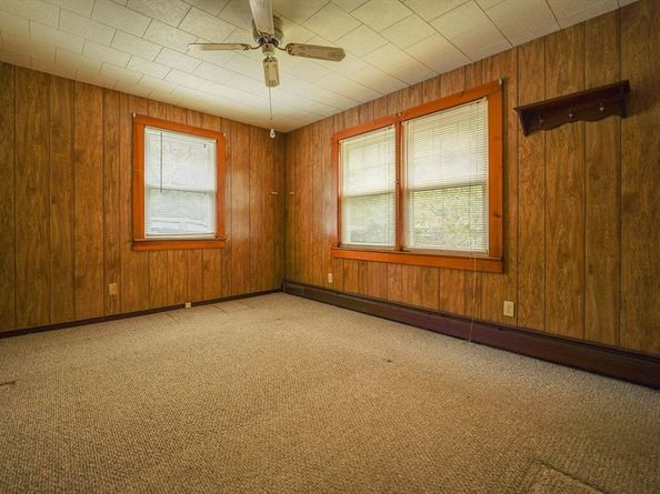 2 Pine Lake Dr, Wareham MA 02538