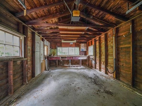 2 Pine Lake Dr, Wareham MA 02538