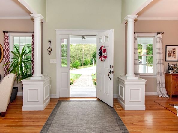 94 Arrowwood Dr, Scituate MA 02066