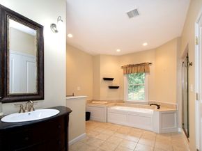 94 Arrowwood Dr, Scituate MA 02066