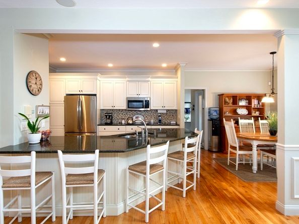 94 Arrowwood Dr, Scituate MA 02066
