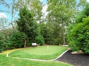 94 Arrowwood Dr, Scituate MA 02066