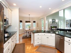 94 Arrowwood Dr, Scituate MA 02066