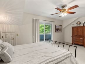 5 Hobart Ln 5, Rockland MA 02370