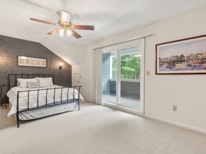 5 Hobart Ln 5, Rockland MA 02370