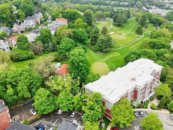 35 Commonwealth Ave 404, Newton MA 02467